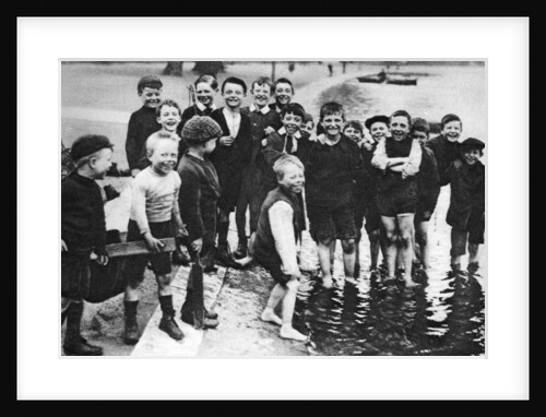 A group of summer paddlers in the Serpentine, London by Anonymous