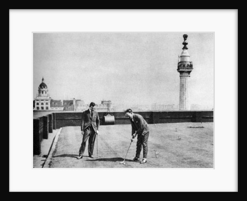 A putting green on the roof of Adelaide House, near London Bridge, London by Anonymous
