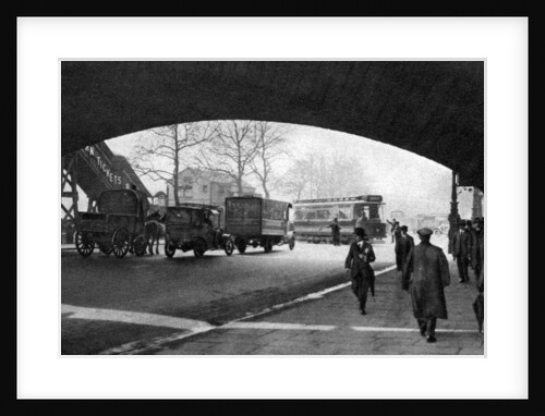 The Embankment, London by Anonymous