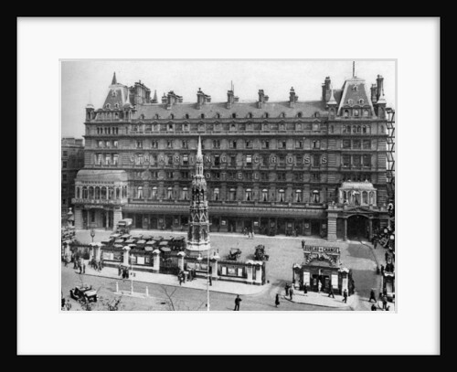 Charing Cross railway station, London by McLeish