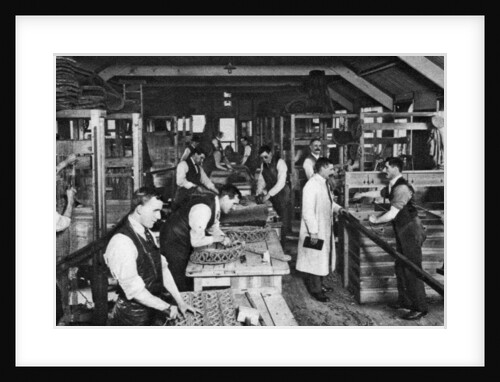 Blind mat-makers of St Dunstan's, London by Anonymous