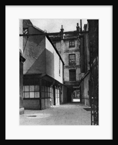 Calvert's buildings, with a courtyard typical of the old Borough High Street, London by Whiffin