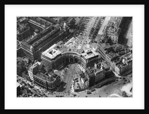 Crowds gathering in The Mall for the trooping of the colour, London by Anonymous