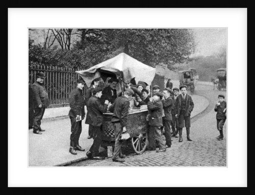 Italian ice cream or 'hoky' seller, London, early 1900s by Taylor
