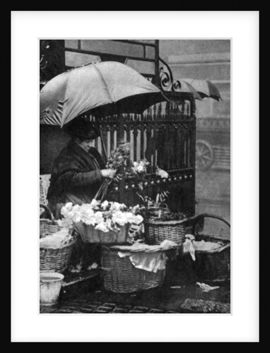 Flower seller, Piccadilly Circus, London by Anonymous