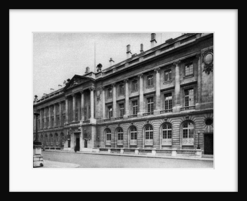 The Royal Automobile Club, Pall Mall, London by Joel