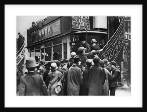 Getting on a bus in Ludgate Hill, London by Anonymous