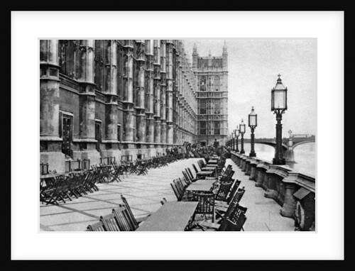 The terrace of the House of Commons, London by Anonymous