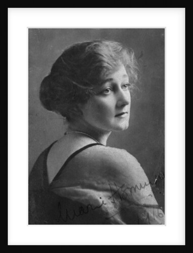 Marie Hemingway (1883-1939), English actress by Elliott & Fry