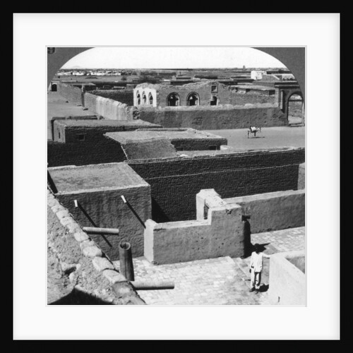 The tomb of the Mahdi at Omdurman, Sudan by Underwood & Underwood