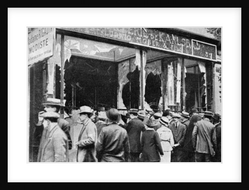 Damaged Austrian jewellers' shop, Paris, First World War by Anonymous