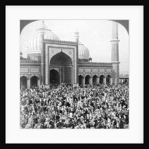 Fast Day within the Jumma Musjid, Delhi, India by Underwood & Underwood