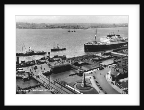 The landing stage at Liverpool docks, Merseyside by Anonymous
