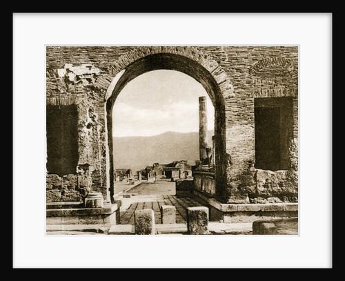 Arco di Nerone, Pompeii, Italy by Anonymous