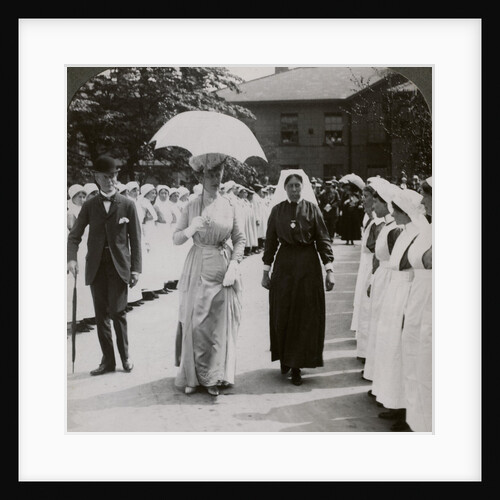 Her Majesty walking through the guard of honour of nurses of RN Hospital, Hull by Realistic Travels Publishers