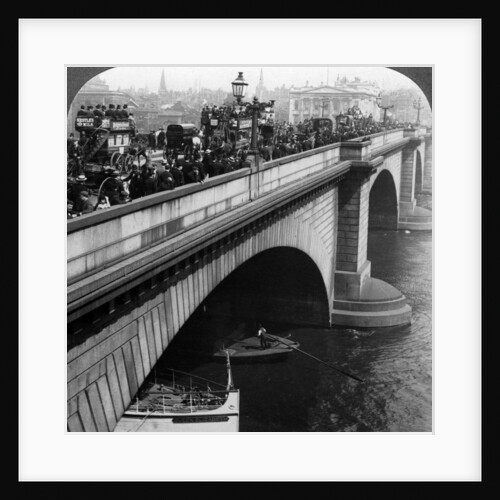 London Bridge, London by Underwood & Underwood
