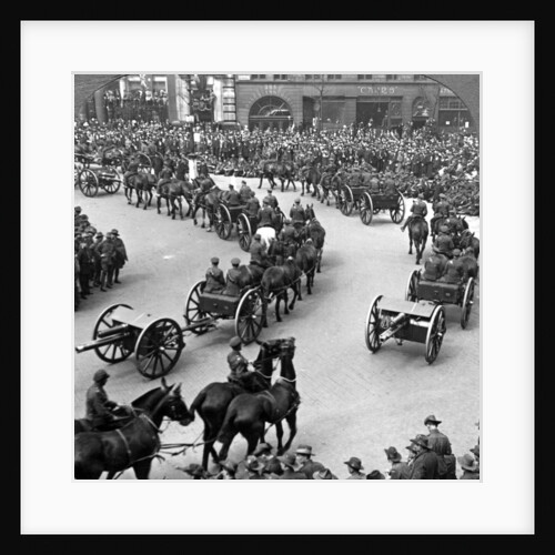 Commemoration of the end of World War I, London by Realistic Travels Publishers