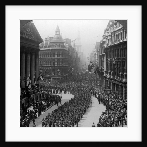 Victory march of London's regiments, saluting the Lord Mayor by Realistic Travels Publishers