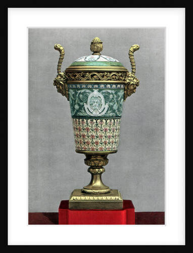 Tasse a La Reine by Anonymous