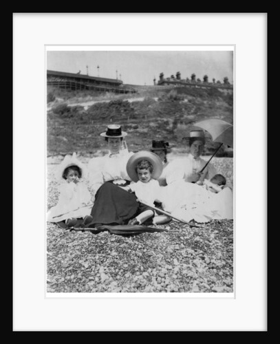 People on a beach by Anonymous