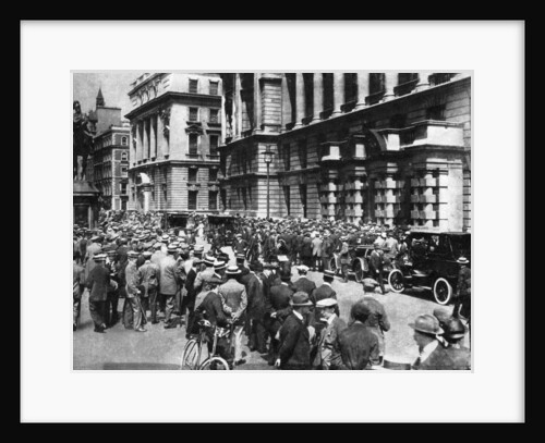 Crowds wait in London to see if there will be war, 4th August 1914 by Fox