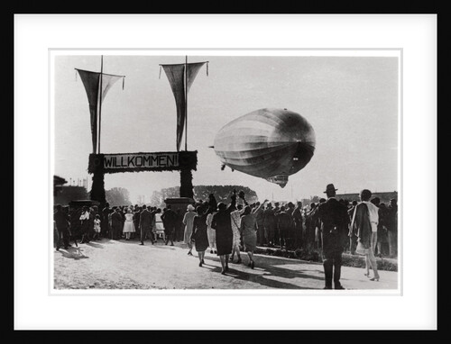 Zeppelin LZ 127 'Graf Zeppelin' landing at Friedrichshafen, Germany by Anonymous