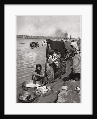 Washerwomen on the banks of the Tigris, Baghdad, Iraq by A Kerim