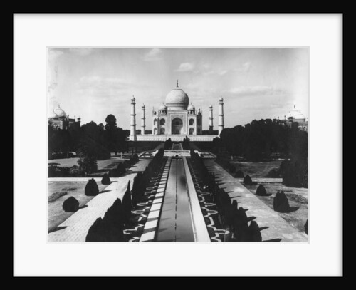 Taj Mahal, Agra, Uttar Pradesh, India by Anonymous