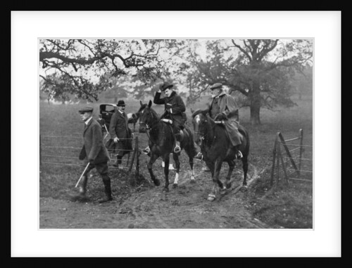 Kings Edward VII of the United Kingdom and Manuel II of Portugal hunting by Anonymous