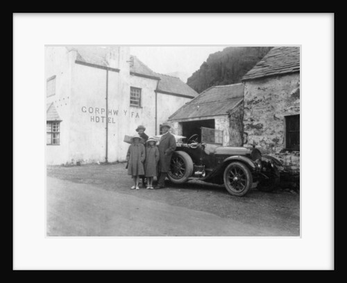 A family standing beside their car, Gorphwysfa Hotel, North Wales by Anonymous