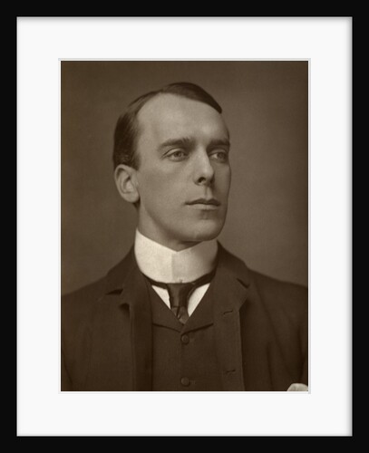 ES Willard, British actor by St James's Photographic Co