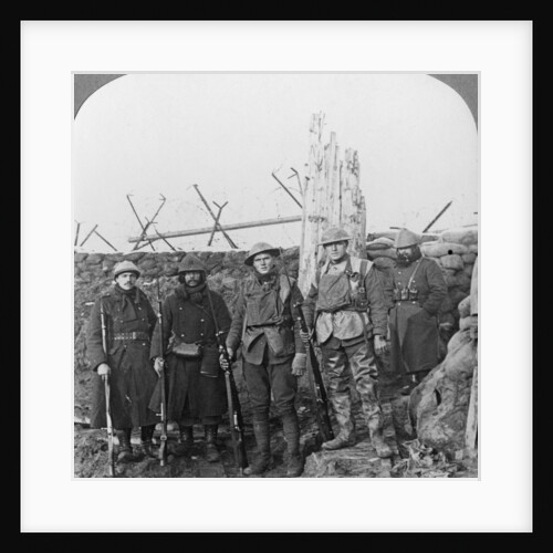 Lewis machine gunners, Hollebeke, Belgium, World War I by Realistic Travels Publishers