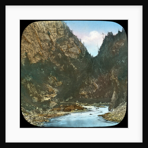 Sindh River, passing the crags below Sonamarg, Kashmir, India by Anonymous