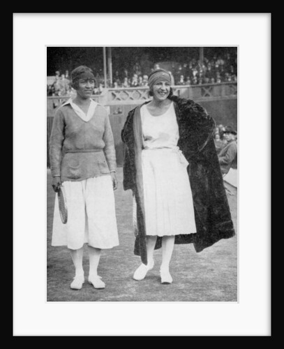 Mrs Mallory (left) and Suzanne Lenglen before their famous first final at the 'new' Wimbledon by Tropical Press