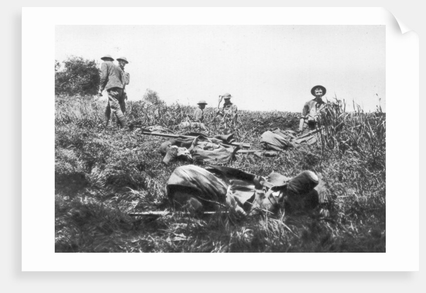 American marines digging trenches, Lucy-le-Bocage, France by Anonymous