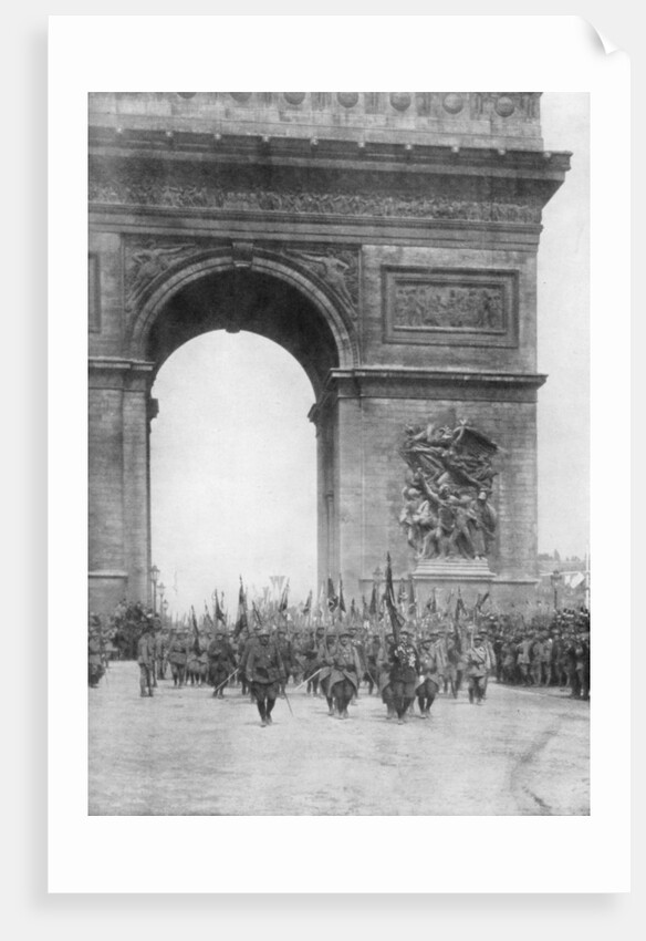 Grand victory parade, Arc de Triomphe, Paris, France by Anonymous