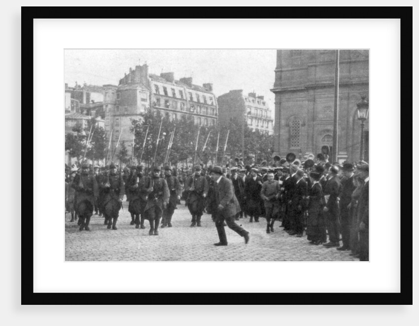Mobilized French troops marching in Paris, France, August 1914 by Anonymous