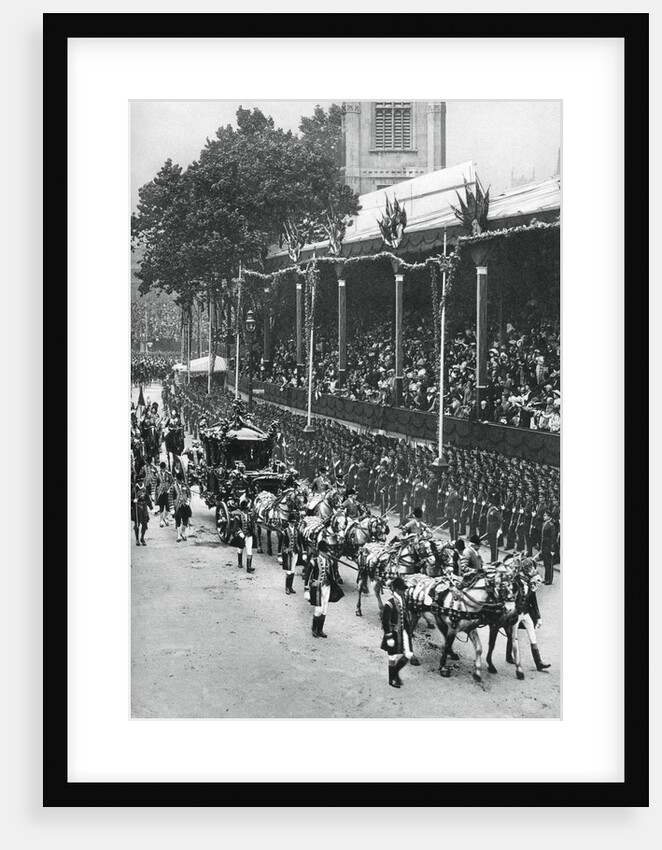 Coronation procession of George V and Queen Mary, near Westminster Abbey by Anonymous