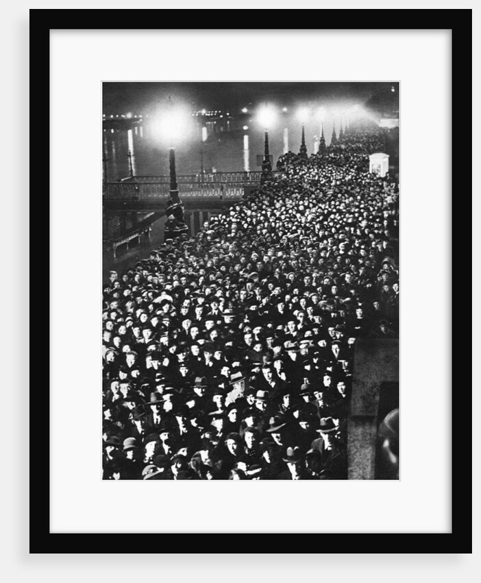 The crowd waiting to pass by King George V's catafalque in Westminster Hall,  London, January 1936 by Anonymous