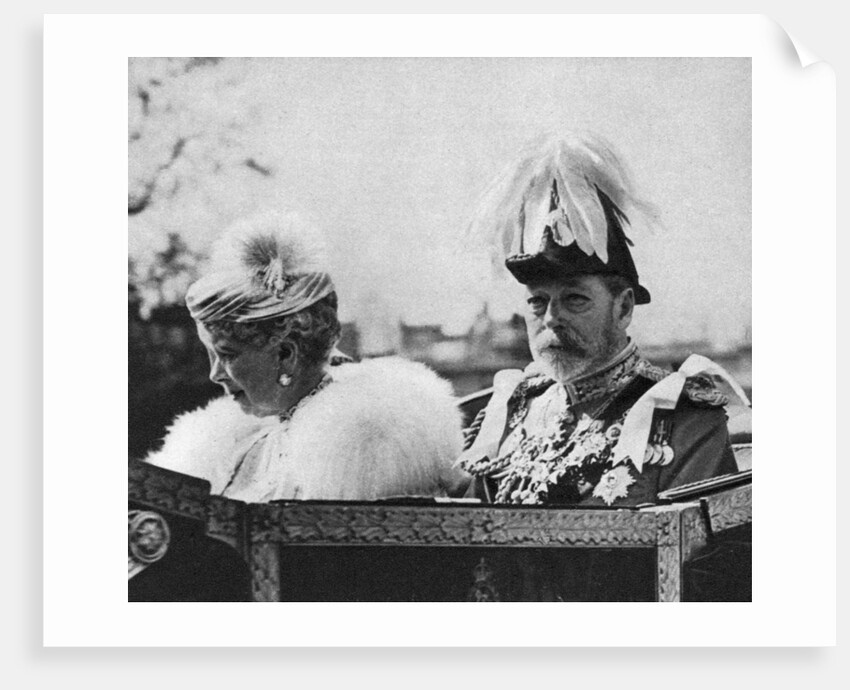 King George V and Queen Mary on their way to St Paul's Cathedral, Silver Jubilee by Anonymous