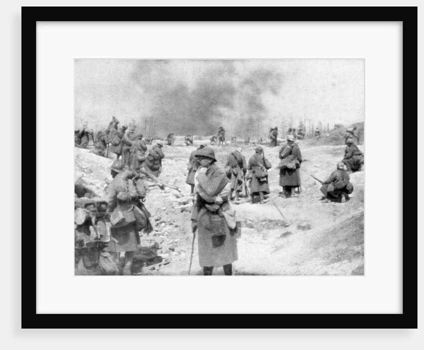 A battalion approaching the front, Mont Pertois, France, First World War by Anonymous