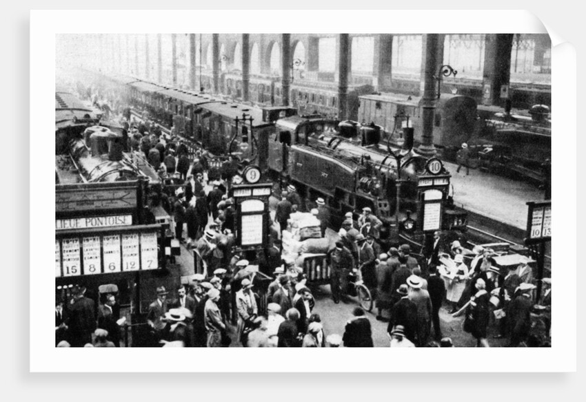Arrival of Train at North Station, Paris by Ernest Flammarion