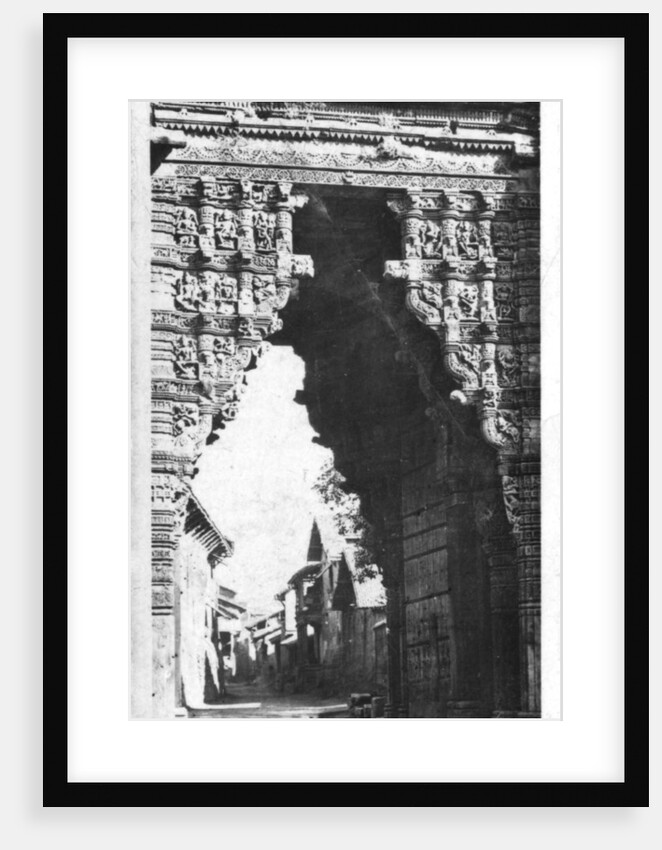 Baroda Gateway, Dabhoi, Gujarat, India by Anonymous