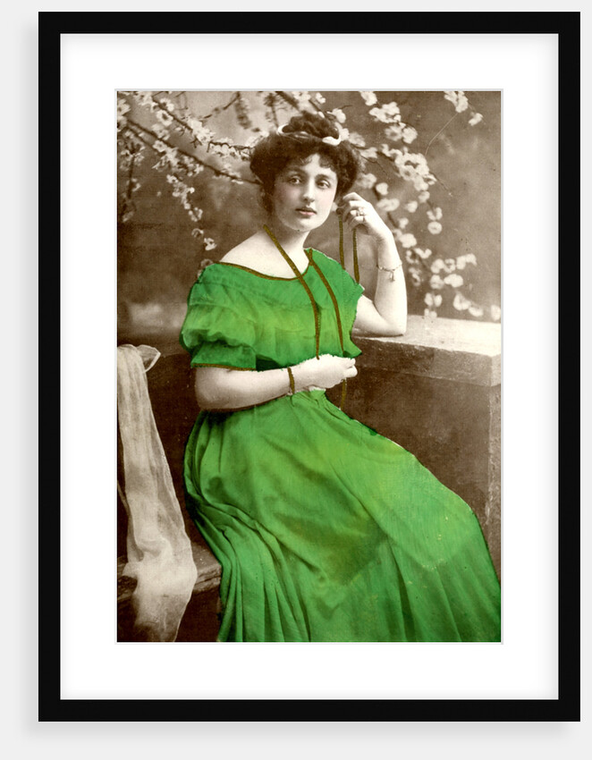 Lilian Braithwaite (1873-1948), English actress by Anonymous