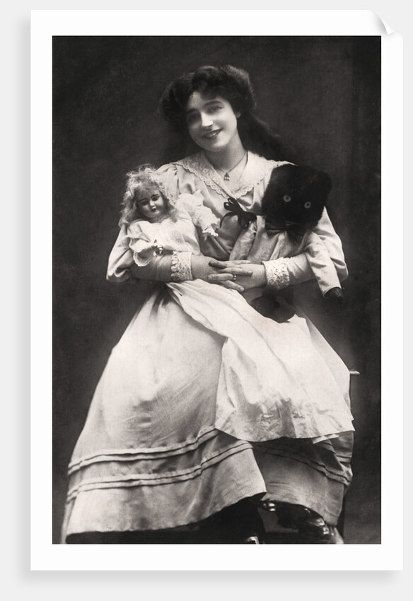 Madge Crichton (b1881), actress by Lemeilleur