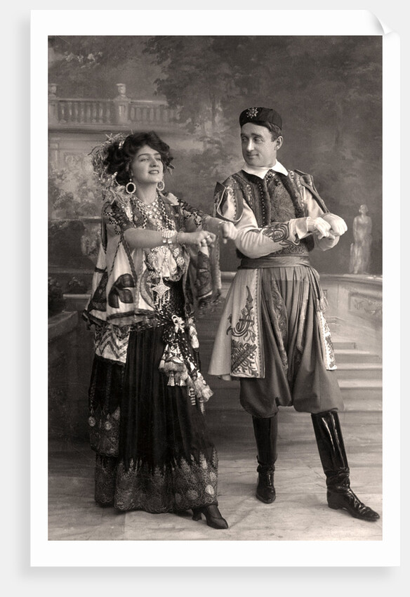 Lily Elsie and Joseph Coyne in The Merry Widow by Foulsham and Banfield