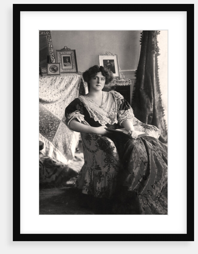 Marie Studholme (1875-1930), English actress by Foulsham and Banfield