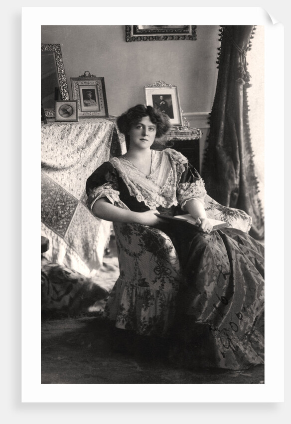 Marie Studholme (1875-1930), English actress by Foulsham and Banfield