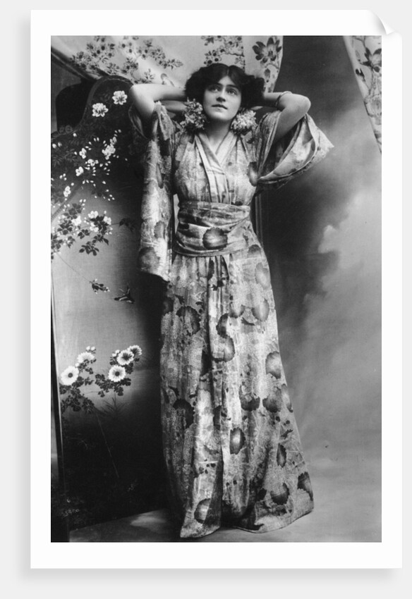 Hilda Hammerton, actress by Bassano Studio