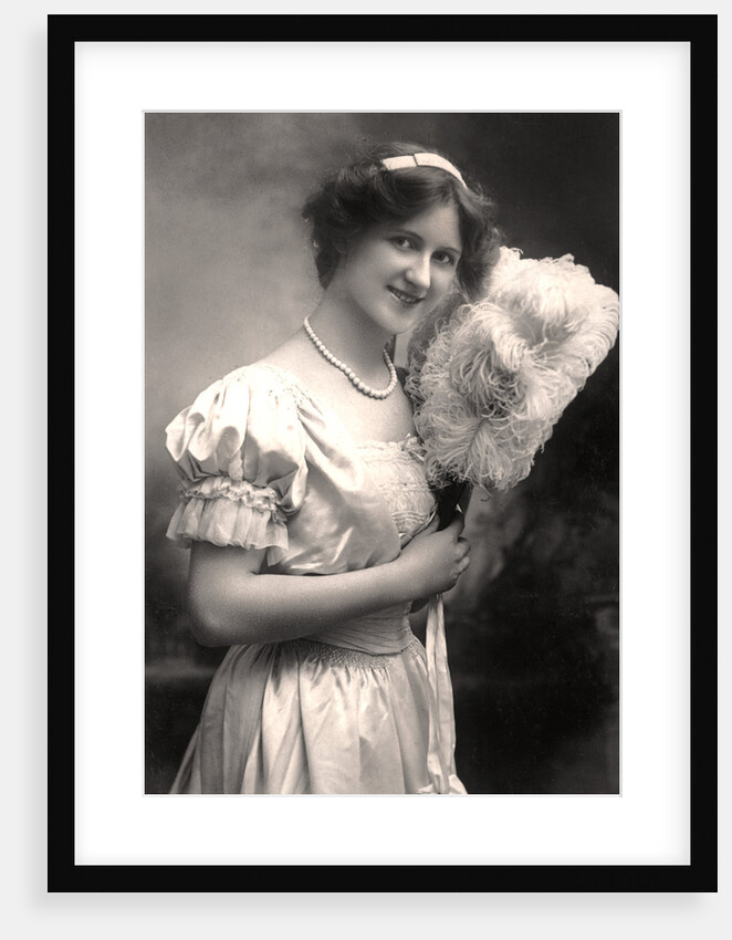 Nina Sevening, British actress by Lemeilleur